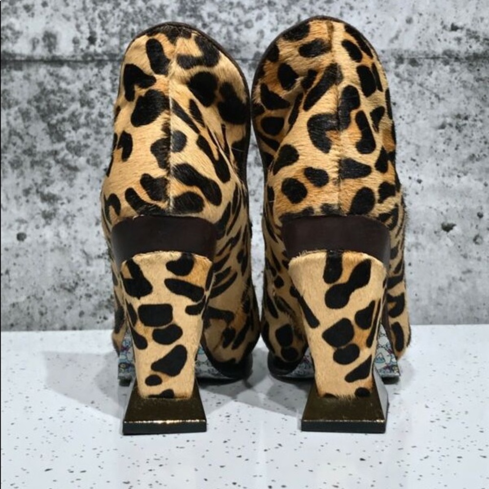 Size 8 Irregular Choice pumps? Booties? Platforms? - Picture 3 of 17